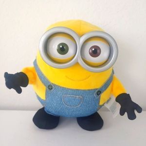 Despicable ME Talking Minions Plush Illumination Entertainment